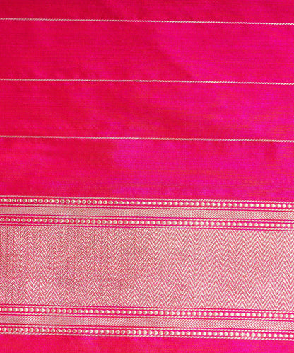 Handloom_Pink_Pure_Katan_Silk_Banarasi_Tanchoi_Saree_With_Floral_Zari_Pattern_WeaverStory_05