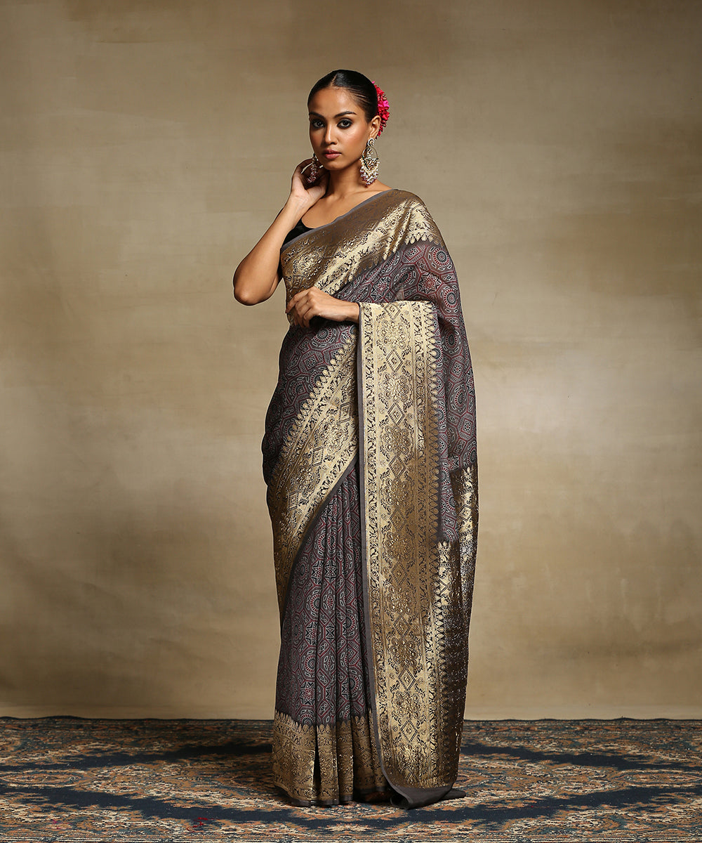 Grey_Handloom_Pure_Georgette_Banarasi_Saree_With_Ajrakh_Printing_And_Zari_Border_WeaverStory_02