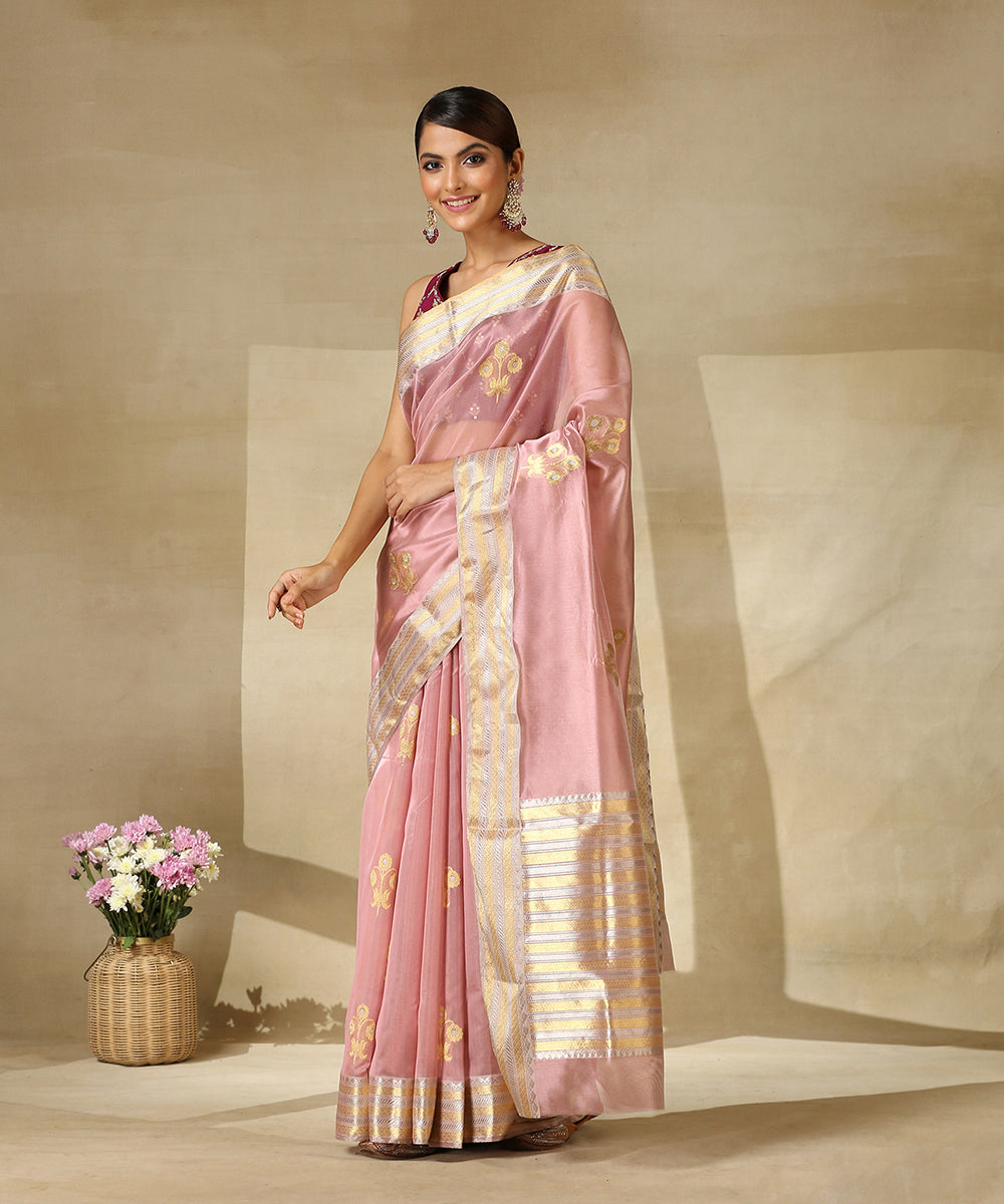Onion_Pink_Handloom_Pure_Silk_Chanderi_Saree_With_Gold_And_Silver_Zari_Border_And_Floral_Boota_WeaverStory_02