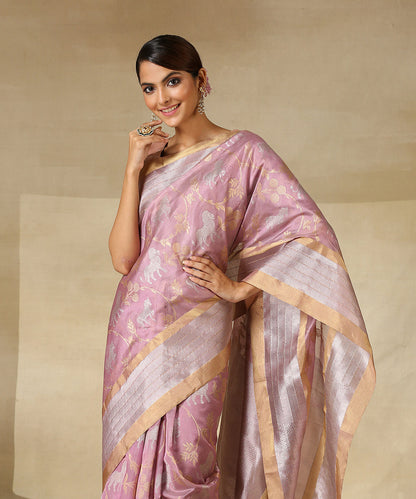 Lilac_Handloom_Pure_Silk_Chanderi_Saree_With_Lion_And_Horses_Woven_All_Over_WeaverStory_01