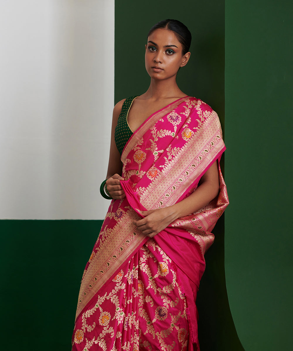 Rani_Pink_Handloom_Pure_Katan_Silk_Banarasi_Jangla_Saree_With_Meenakari_WeaverStory_01