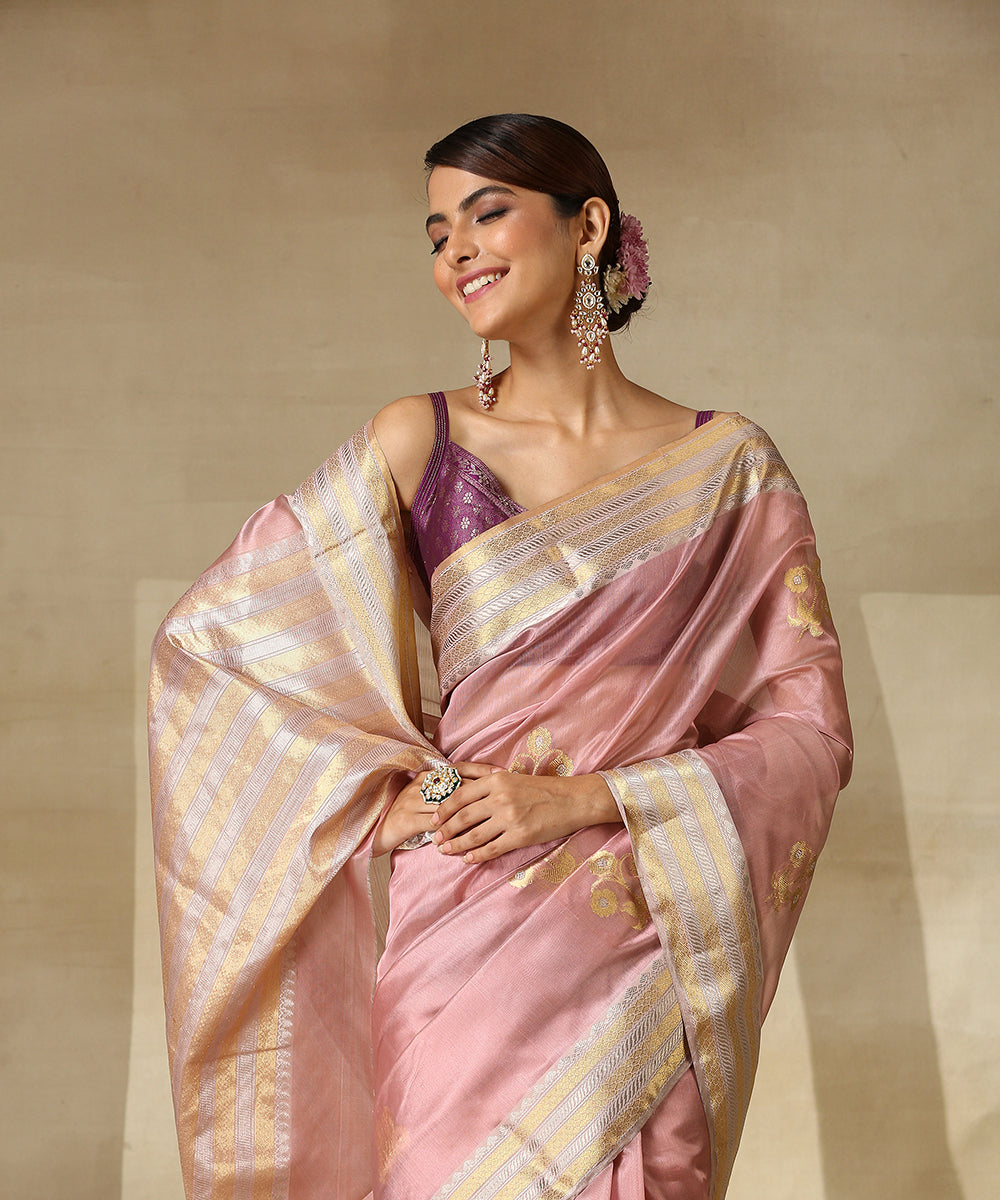 Rose_Pink_Handloom_Pure_Chanderi_Silk_Saree_With_Three_Flower_Motif_And_Sona_Rupa_Zari_Border_WeaverStory_01