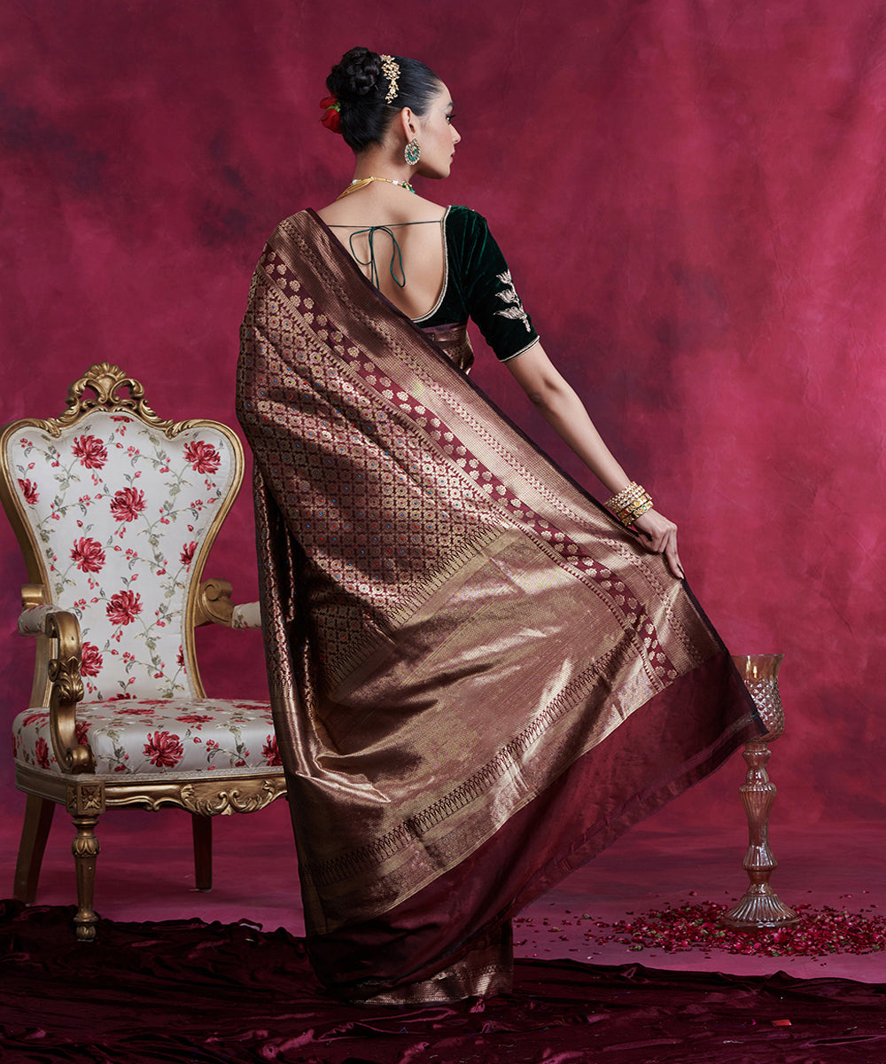 Wine_Handloom_Kimkhab_Pure_Katan_Silk_Banarasi_Saree_WeaverStory_03