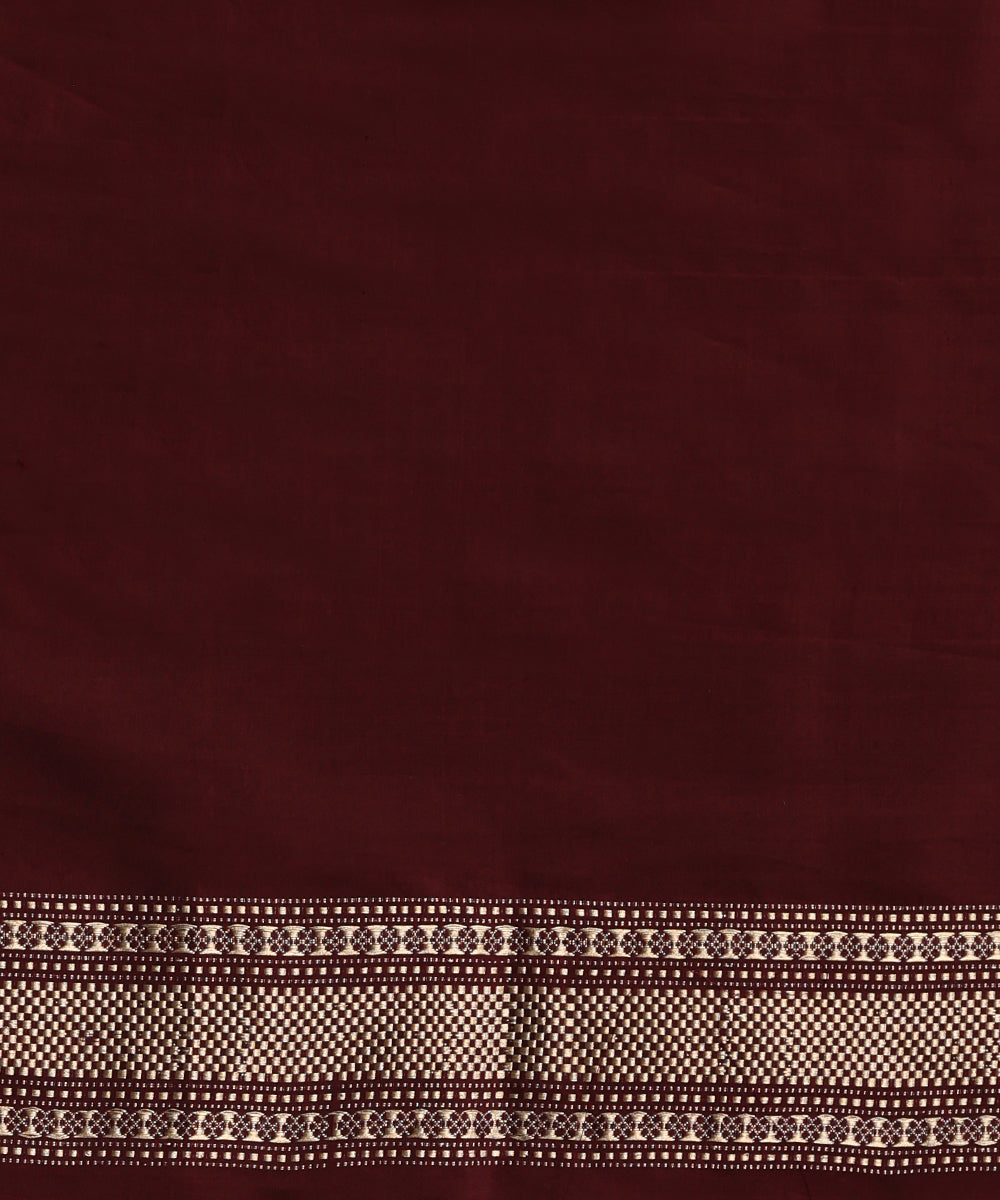 Handloom_Purple_Pure_Katan_Silk_Banarasi_Saree_With_Kadhwa_Border_WeaverStory_05