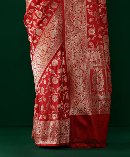 Red_Handloom_Pure_Katan_Silk_Banarsai_Saree_With_Sona_Rupa_Zari_Jaal_WeaverStory_04