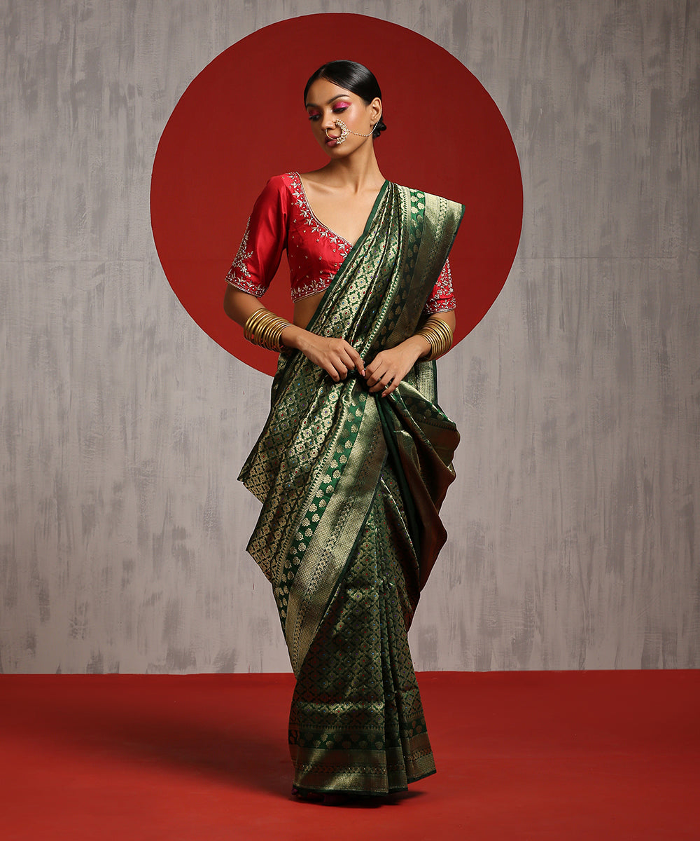 Handloom_Emerald_Green_Kimkhab_Pure_Katan_Silk_Banarasi_Saree_With_Meenakari_WeaverStory_02