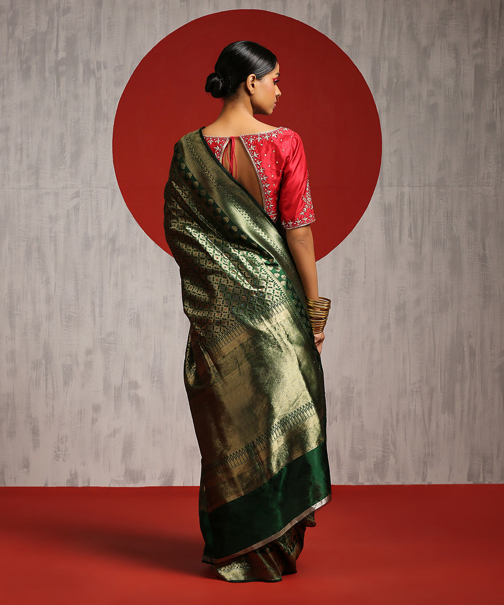 Handloom_Emerald_Green_Kimkhab_Pure_Katan_Silk_Banarasi_Saree_With_Meenakari_WeaverStory_03