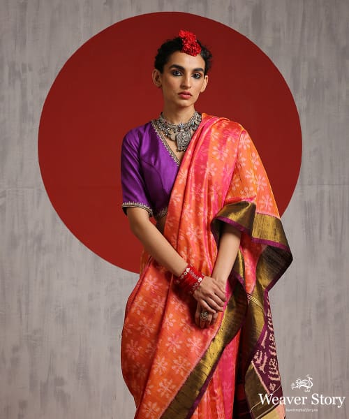 Peach_And_Pink_Handloom_Raw_Silk_Patola_Saree_With_Purple_Border_WeaverStory_01