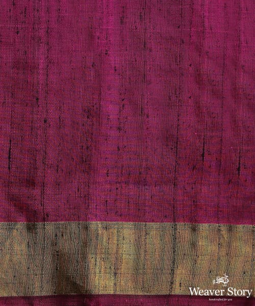 Peach_And_Pink_Handloom_Raw_Silk_Patola_Saree_With_Purple_Border_WeaverStory_05