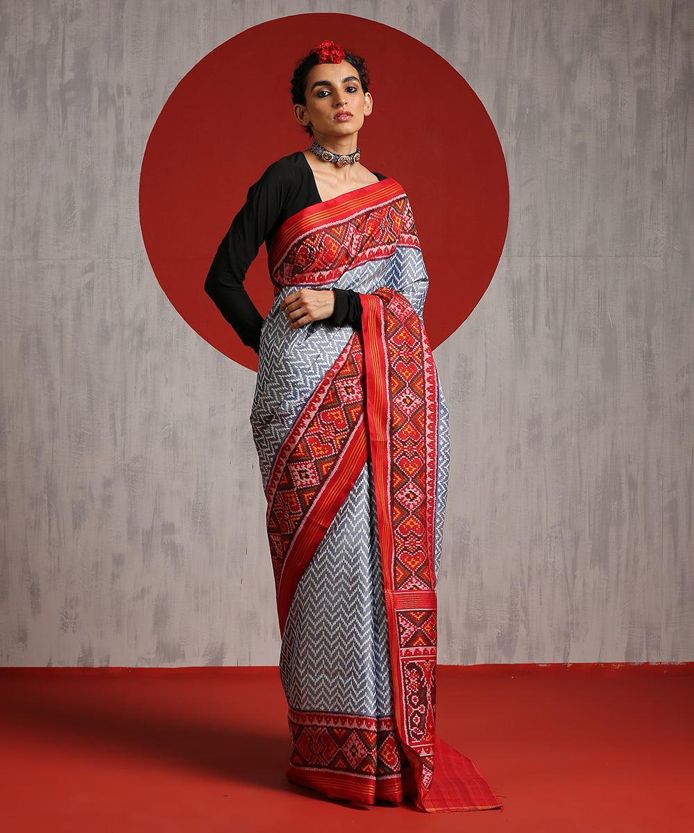 Grey_Handloom_Mulberry_Silk_Patola_Saree_With_Red_Border_And_Chevrons_Pattern_WeaverStory_02