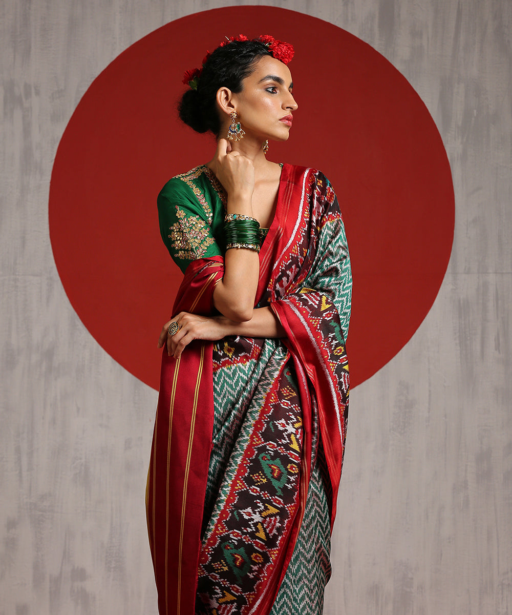 Handloom_Coke_Brown_Mulberry_Silk_Patola_Saree_With_Maroon_Border_WeaverStory_01