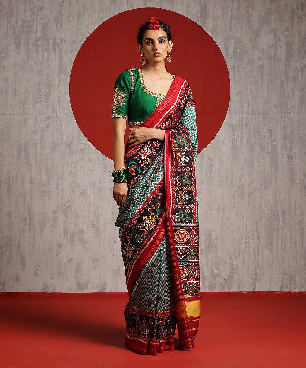 Handloom_Coke_Brown_Mulberry_Silk_Patola_Saree_With_Maroon_Border_WeaverStory_02