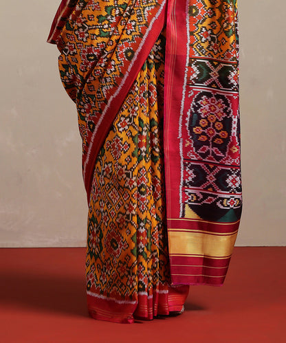 Mustard_And_Green_Mulberry_Silk_Patola_Saree_With_Pink_Border_And_Twill_Weave_WeaverStory_04