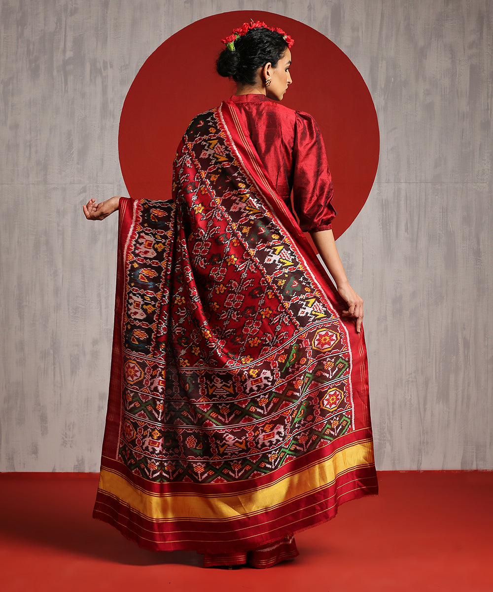 Maroon_Handloom_Mulberry_Silk_Patola_Saree_With_Twill_Weave_WeaverStory_03