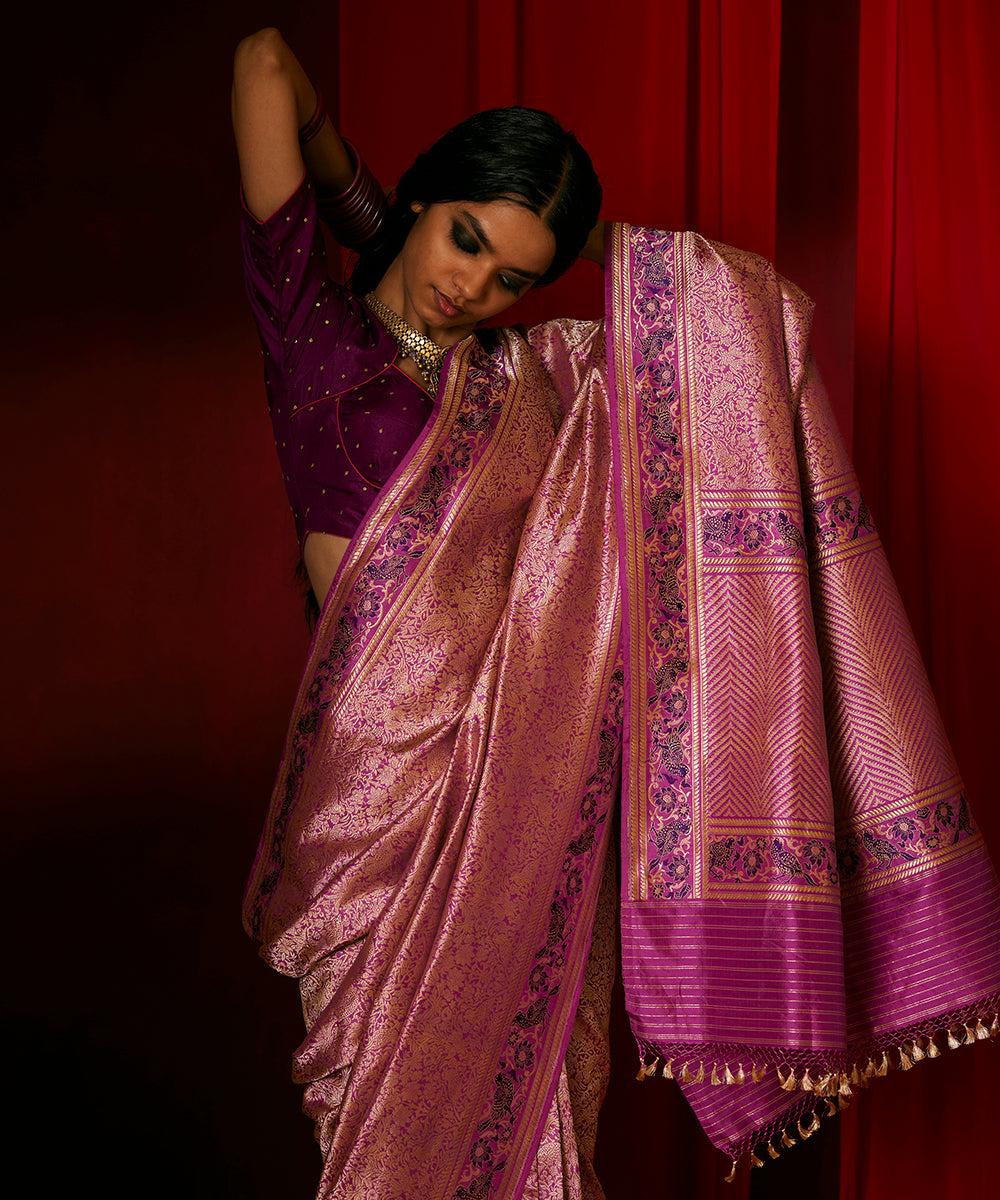 Handloom_Magenta_Shikargah_Pure_Katan_Silk_Banarasi_Saree_With_Pure_Zari_WeaverStory_01