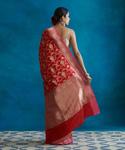 Red_Handloom_Pure_Katan_Silk_Banarasi_Saree_With_Pink_Floral_Zari_Border_WeaverStory_03