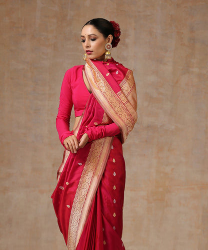 Handloom_Berry_Pink_Pure_Katan_Silk_Banarasi_Saree_With_Zari_Border_WeaverStory_01