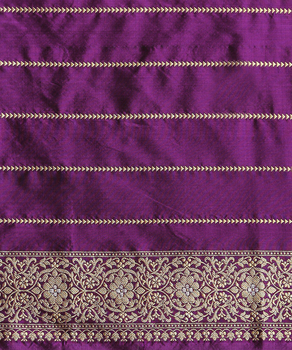 Handloom_Purple_And_Silver_Pure_Katan_Silk_Tanchoi_Banarasi_Saree_WeaverStory_05