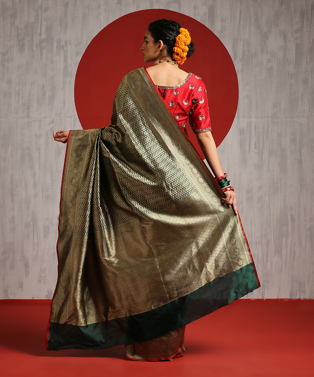 Green_Handloom_Pure_Katan_Silk_Kimkhab_Banarasi_Saree_With_Gold_Zari_And_Red_Selvedge_WeaverStory_03