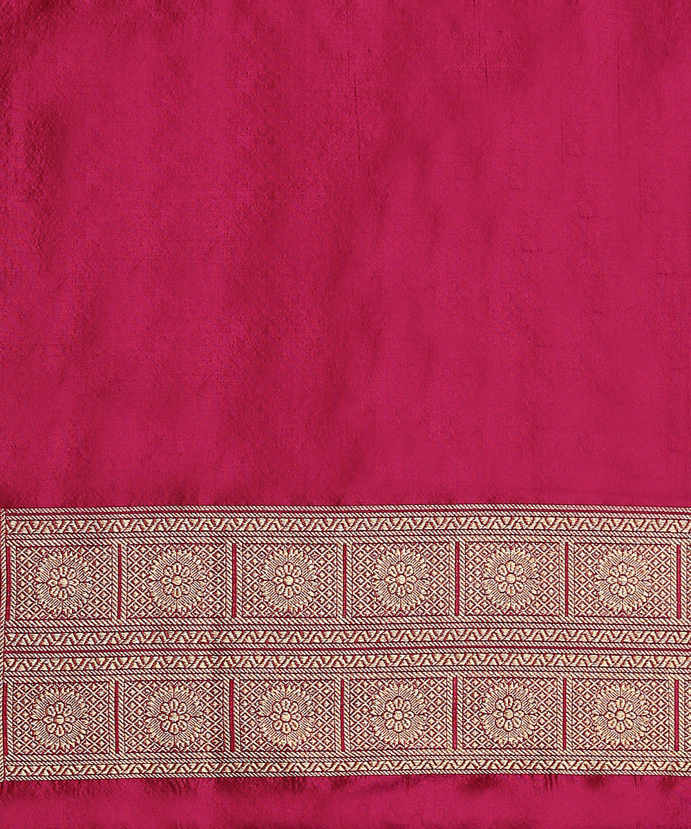 Handloom_Wine_Pure_Katan_Silk_Kimkhab_Banarasi_Saree_With_Gold_Zari_And_Orange_Selvedge_WeaverStory_05