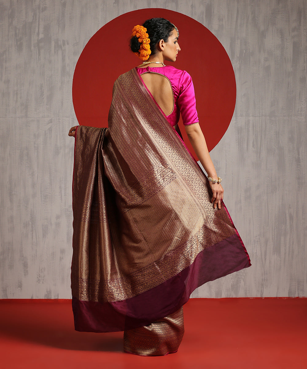 Wine_Handloom_Pure_Katan_Silk_Kimkhab_Banarasi_Saree_With_Gold_Zari_With_Floral_Border_WeaverStory_03