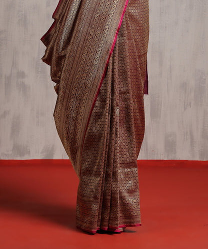 Wine_Handloom_Pure_Katan_Silk_Kimkhab_Banarasi_Saree_With_Gold_Zari_With_Floral_Border_WeaverStory_04