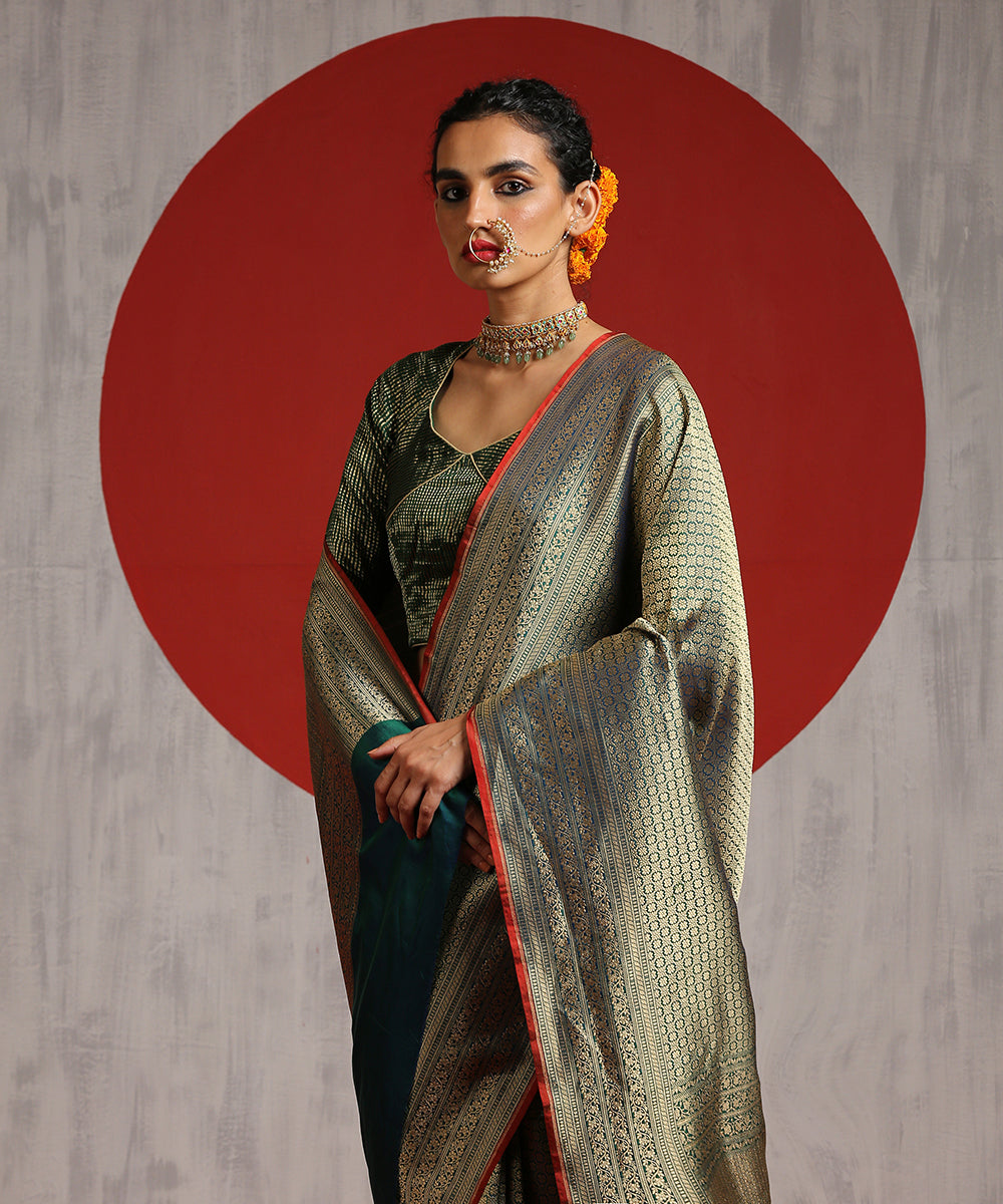 Green_Handloom_Pure_Katan_Silk_Kimkhab_Banarasi_Saree_With_Red_Selvedge_WeaverStory_01