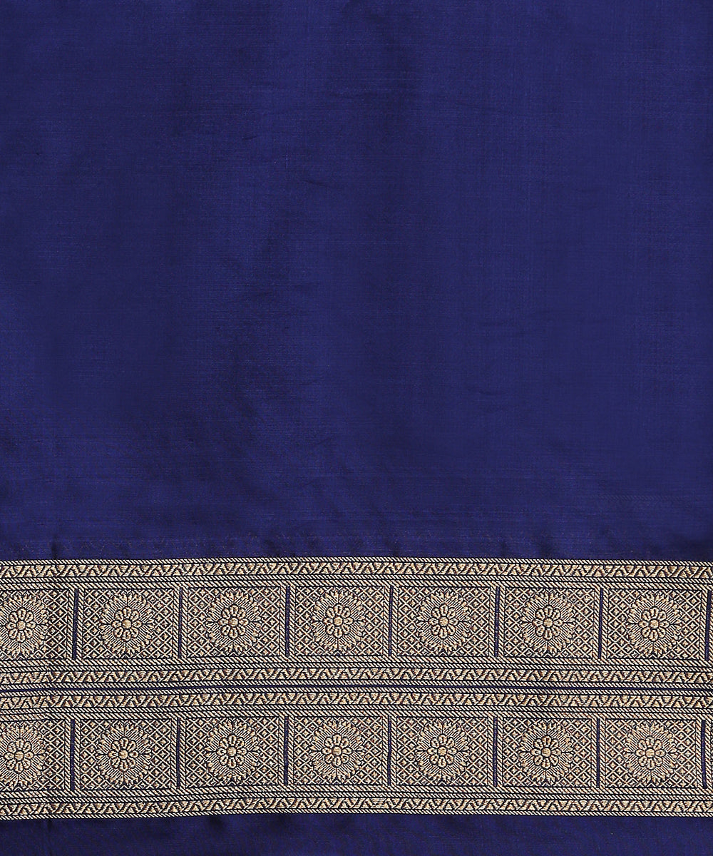 Handloom_Blue_Pure_Katan_Silk_Kimkhab_Banarasi_Saree_With_Red_Selvedge_WeaverStory_05