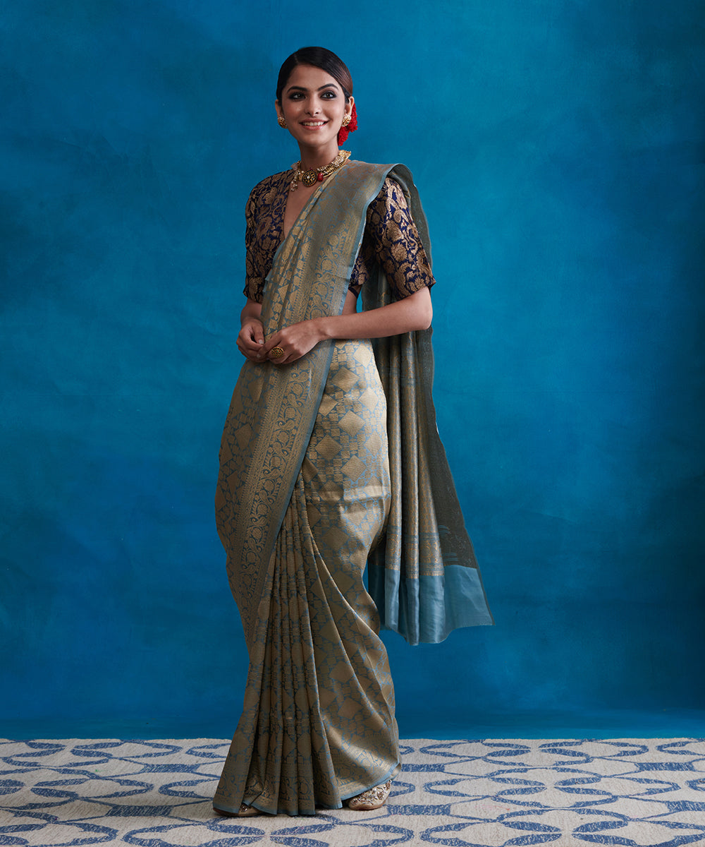 Powder_Blue_Handloom_Pure_Katan_Silk_Brocade_Banarasi_Saree_With_Gold_Zari_WeaverStory_02