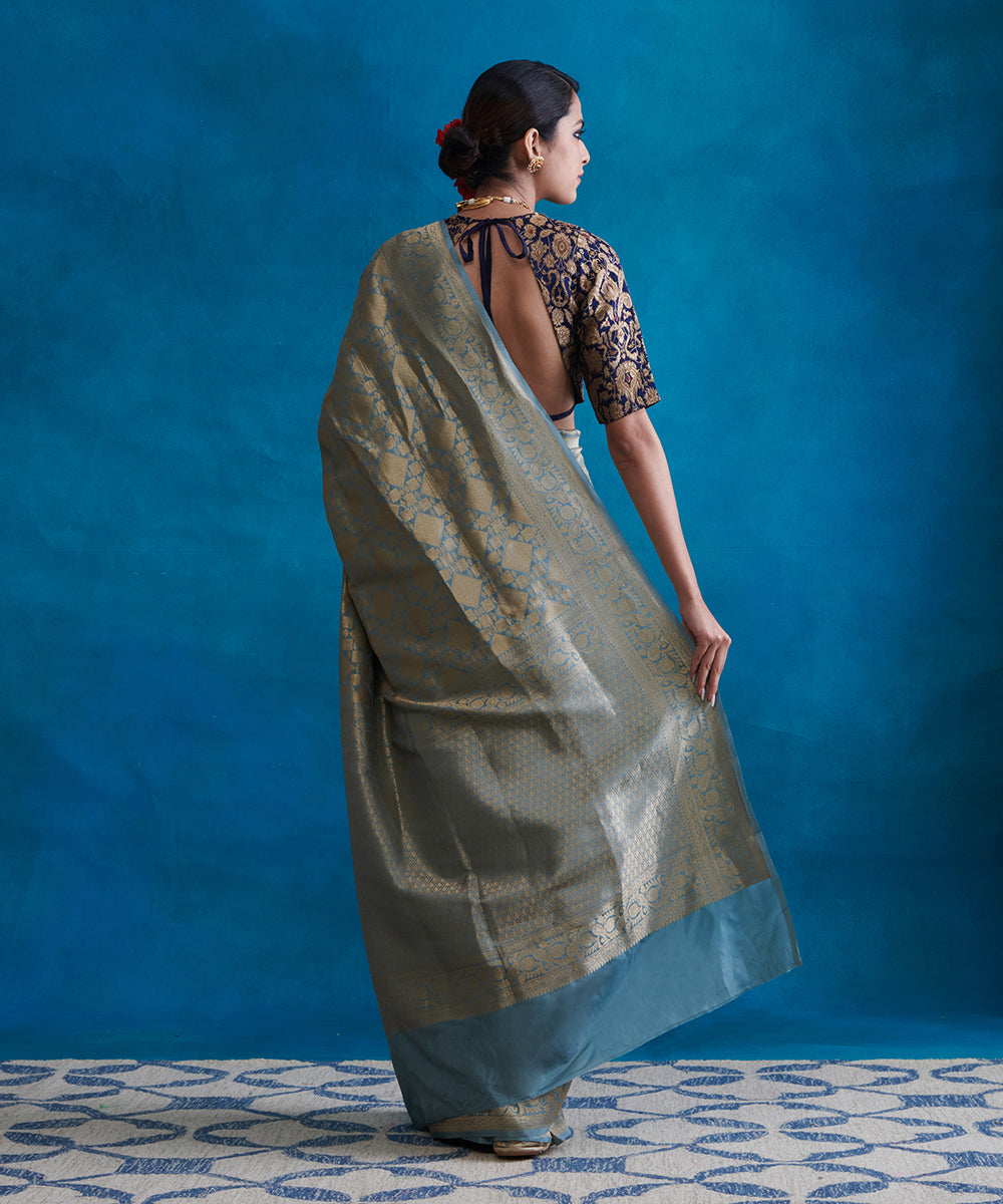 Powder_Blue_Handloom_Pure_Katan_Silk_Brocade_Banarasi_Saree_With_Gold_Zari_WeaverStory_03