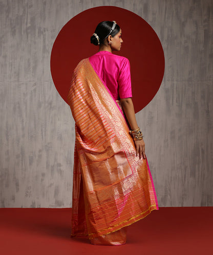 Handloom_Pink_And_Peach_Dual_Tone_Pure_Katan_Silk_Banarasi_Saree_WeaverStory_03