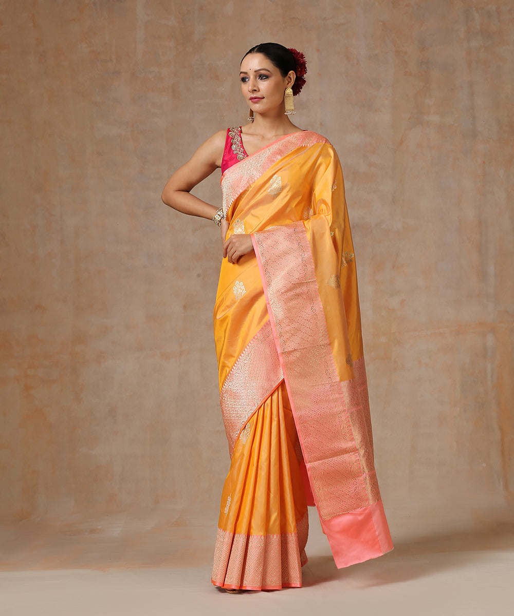 Peach_Handloom_Pure_Katan_Silk_Saree_With_Kadhwa_Booti_And_Pink_Border_Woven_On_Satin_WeaverStory_02