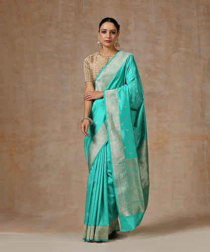 Green_Handloom_Pure_Katan_Silk_Banarasi_Saree_With_Kadhwa_Booti_WeaverStory_02