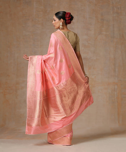 Handloom_Pink_Pure_Katan_Silk_Banarasi_Saree_With_Kadhwa_Booti_WeaverStory_03