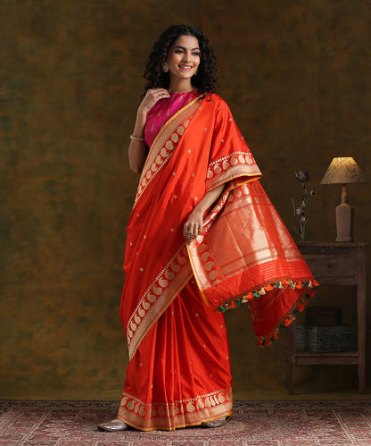 Orange_Handloom_Pure_Katan_Silk_Banarasi_Saree_With_Paisley_Border_Kadhwa_Booti_WeaverStory_02