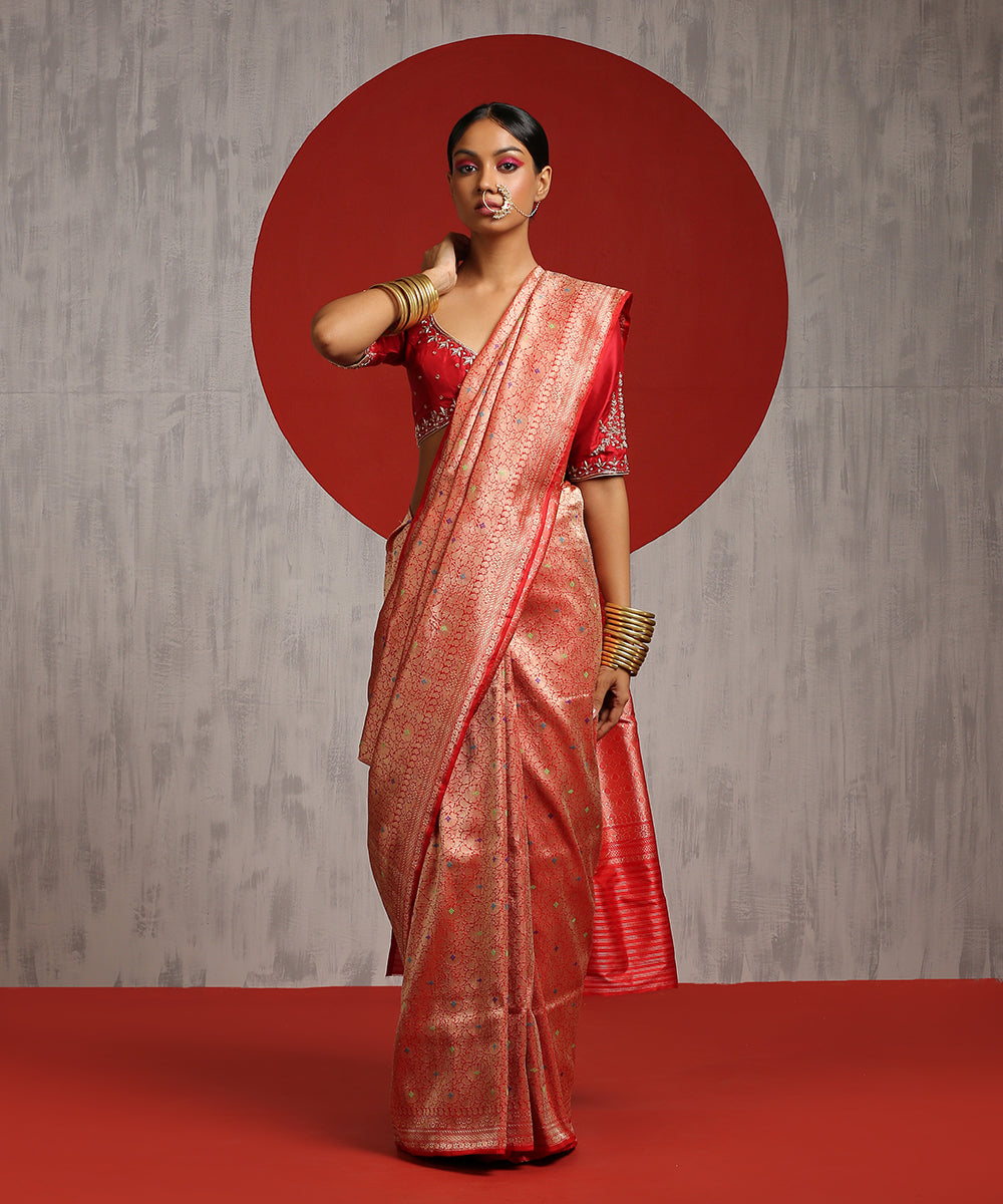 Red_Handloom_Pure_Katan_Silk_Kimkhab_Banarasi_Saree_With_Meenakari_WeaverStory_02