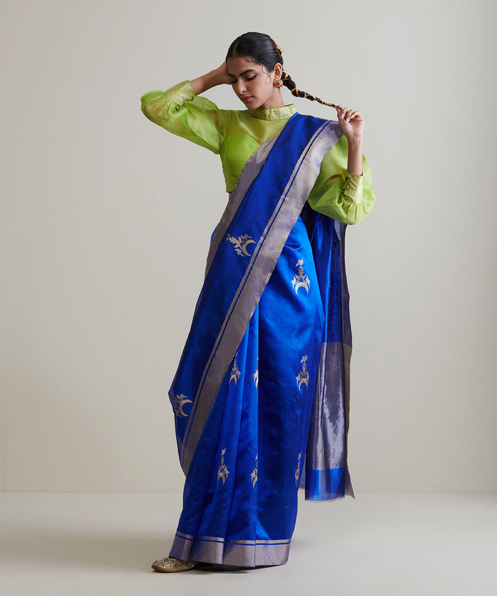 Handloom_Royal_Blue_Pure_Chanderi_Silk_Saree_With_Gold_And_Silver_Zari_Bird_Motif_WeaverStory_02