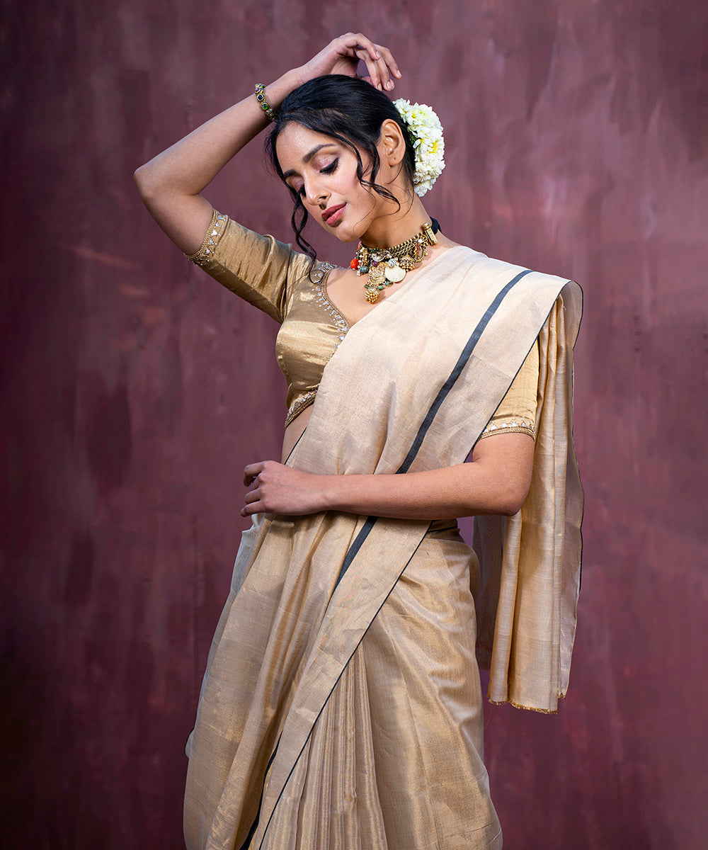 Handloom_Light_Gold_Tissue_Chanderi_Silk_Saree_With_Black_Thin_Woven_Border_WeaverStory_01
