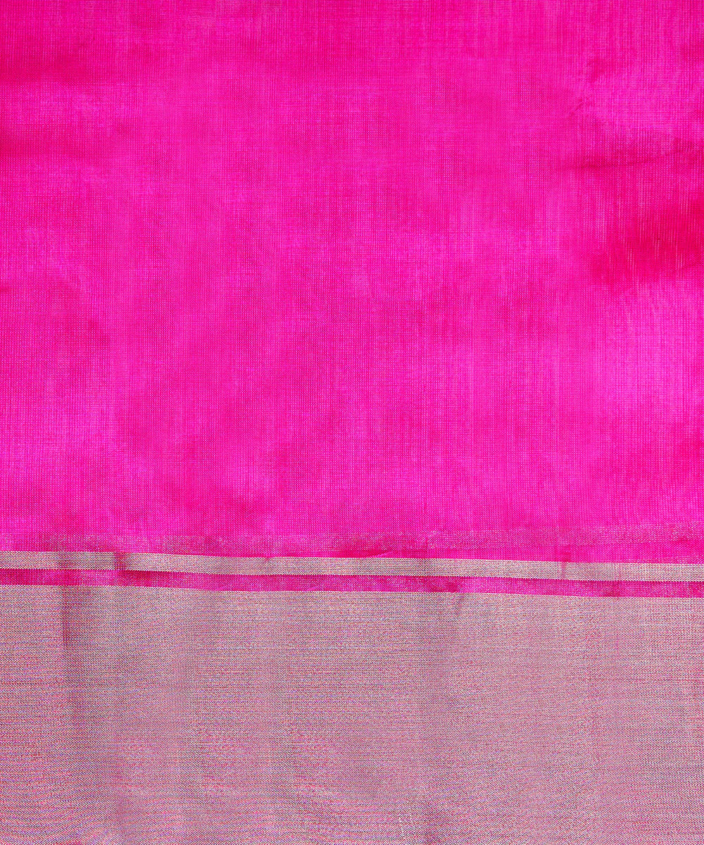 Hot_Pink_Handloom_Pure_Chanderi_Silk_Saree_With_Silver_Zari_Floral_Boota_WeaverStory_05