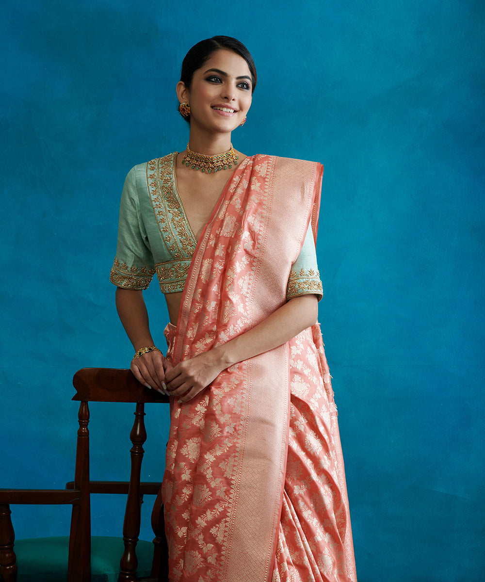 Light_Peach_Handloom_Pure_Katan_Silk_Banarasi_Saree_With_Cutwork_Zari_Jaal_WeaverStory_01