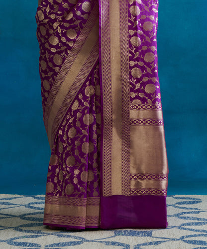 Handloom_Purple_Pure_Katan_Silk_Banarasi_Saree_With_Cutwork_Zari_Jaal_WeaverStory_04