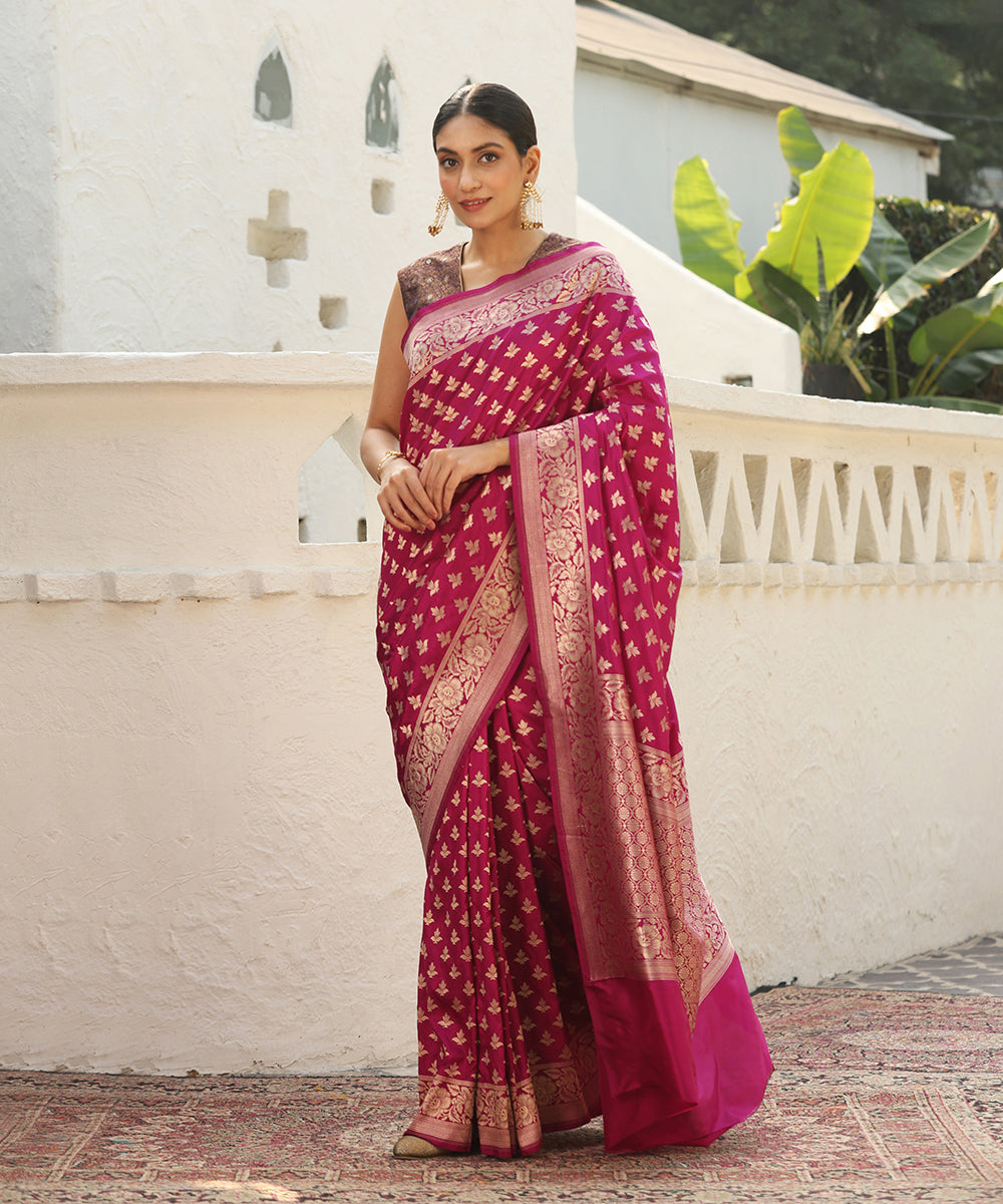Handloom_Voilet_Pure_Katan_Silk_Banarasi_Saree_With_Kadhwa_Booti_Work_Weave_WeaverStory_02