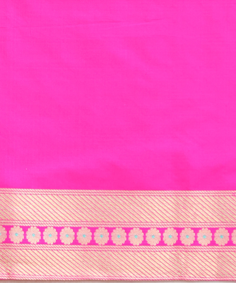 Hot_Pink_Handloom_Pure_Katan_Silk_Banarasi_Saree_With_Booti_With_Meena_Cutwork_Border_WeaverStory_05
