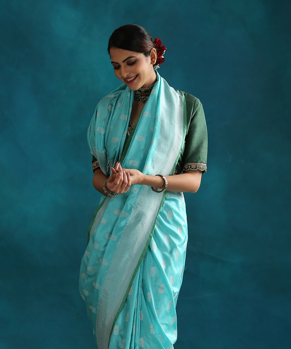 Handloom_Sky_Blue_Pure_Katan_Silk_Banarasi_Saree_With_Cutwork_Booti_WeaverStory_01