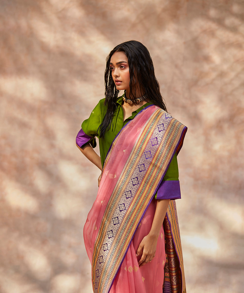 Pink_Handloom_Kora_Silk_Banarasi_Saree_With_Kadhwa_Booti_And_Meenakari_Border_WeaverStory_01