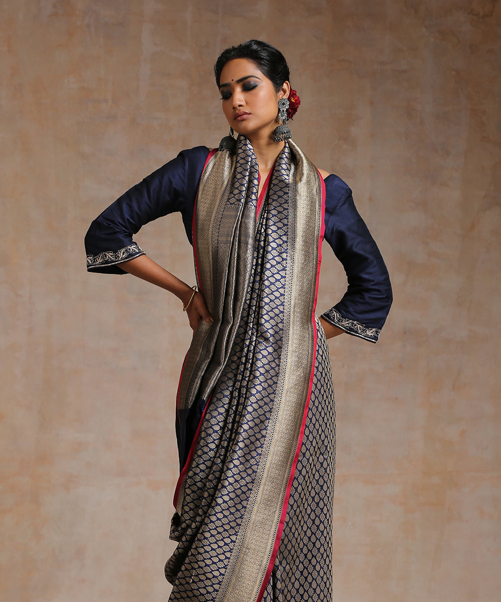 Navy_Blue_Pure_Katan_Silk_Banarasi_Saree_With_All_Over_Zari_Work_WeaverStory_01