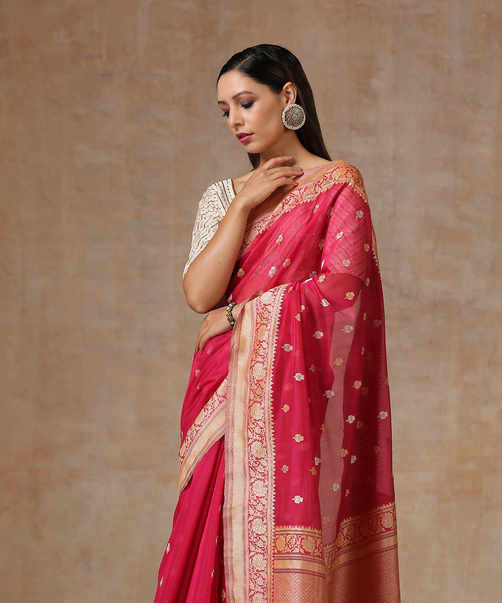Rani_Pink_Handloom_Pure_Cotton_Banarasi_Saree_With_Silver_And_Gold_Booti_WeaverStory_01