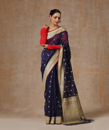 Off_White_Handloom_Pure_Katan_Silk_Banarasi_Saree_With_Cutwork_Booti_WeaverStory_02