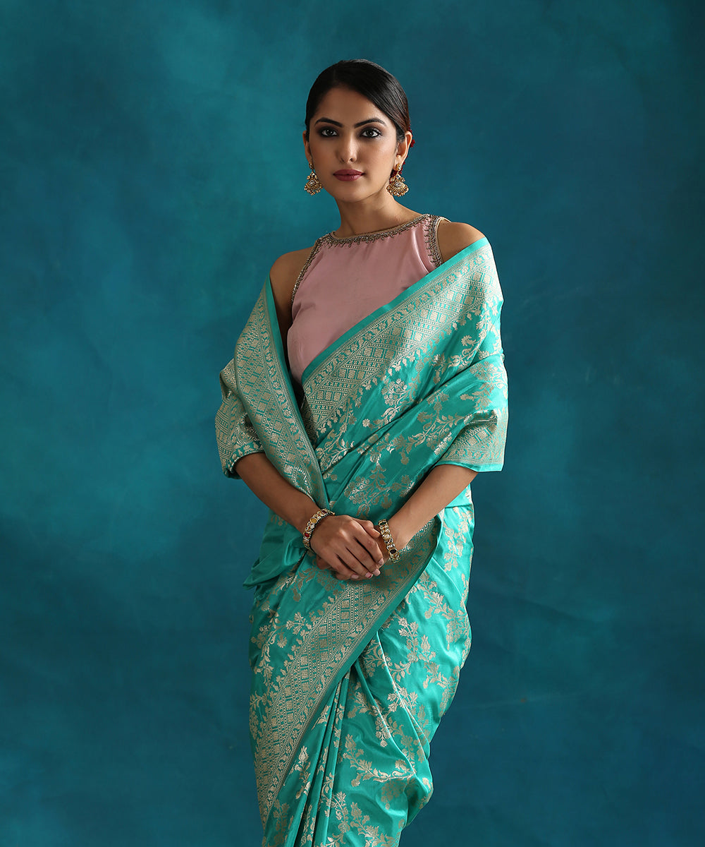 Handloom_Mint_Green_Pure_Katan_Silk_Banarasi_Saree_With_Cutwork_Upada_Weave_WeaverStory_01