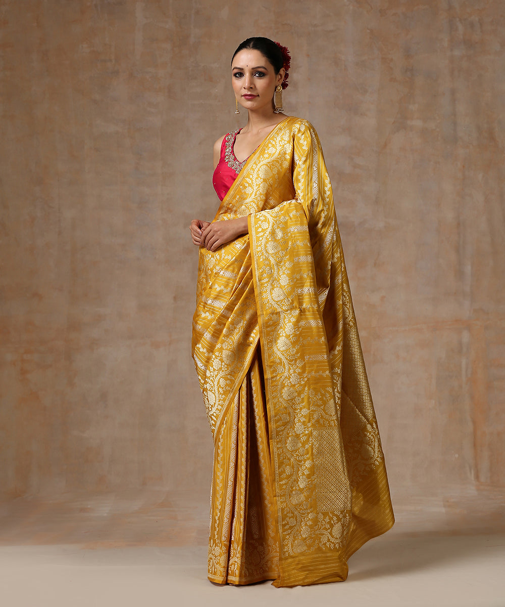 Yellow_Handloom_Pure_Katan_Silk_Banarasi_Saree_With_Aada_Jaal_WeaverStory_02